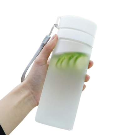 Portable Water Bottle with Strainer (Deliver in 4-6 weeks)