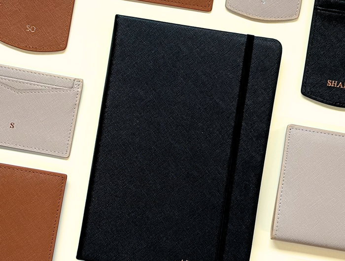 <h1><strong>Unique Customised Gifts in Singapore</strong></h1>