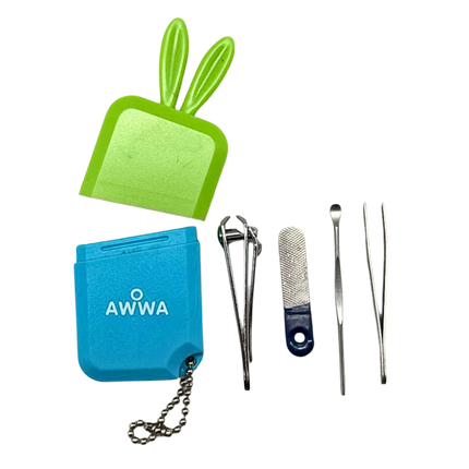 Customised 4-Piece Manicure Set In Case With Rabbit Ears (Preorder)