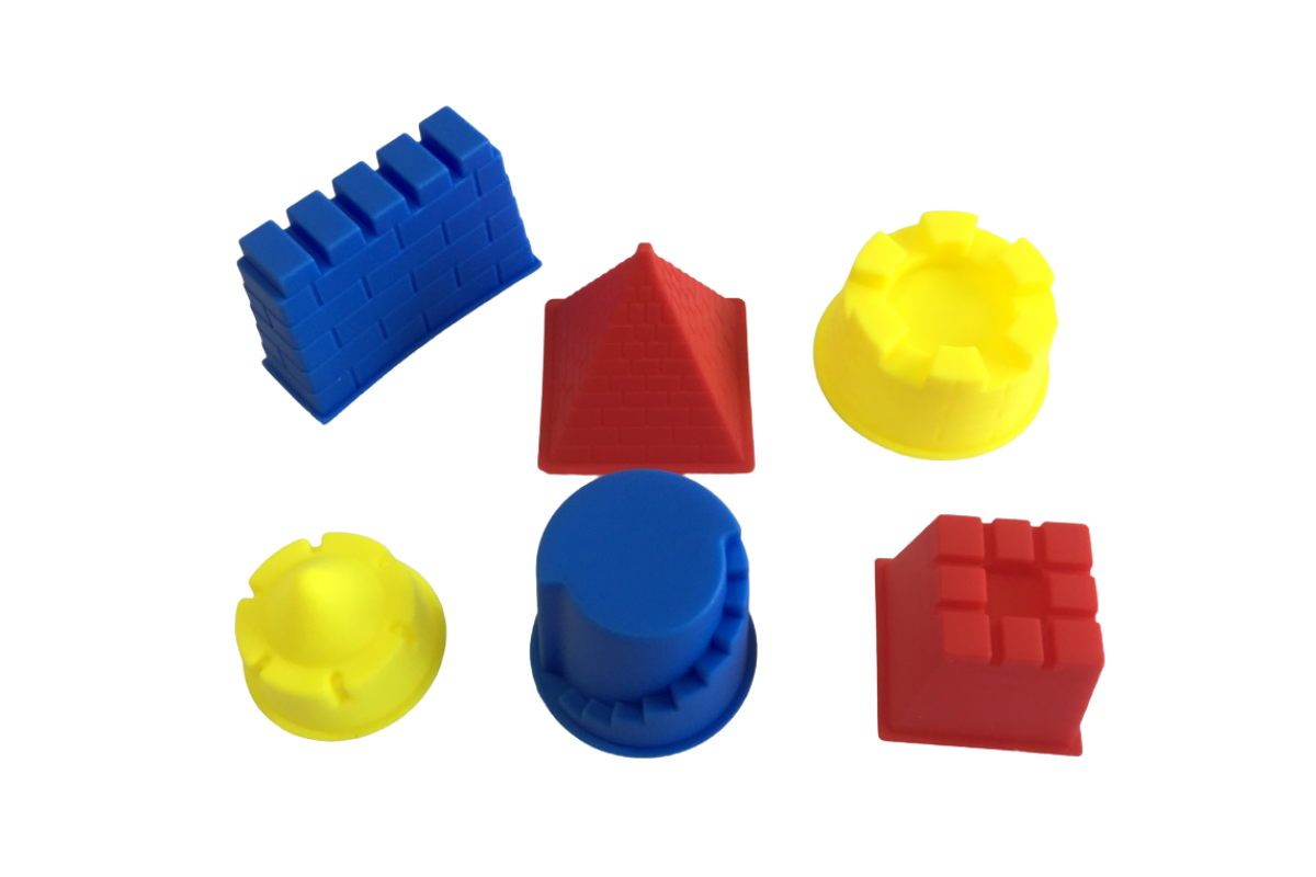 Small Castle Design 6-Piece Sand Mold Games and Toys One Dollar Only