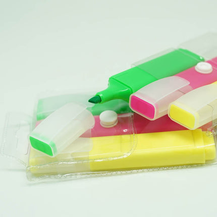 Set of 3 Highlighters Everyday Stationery One Dollar Only