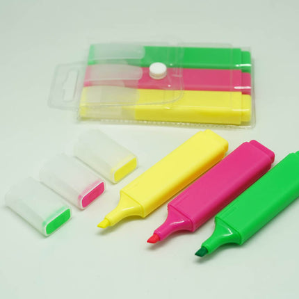 Set of 3 Highlighters Everyday Stationery One Dollar Only