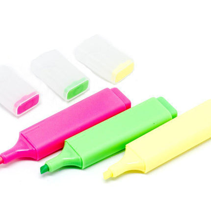 Set of 3 Highlighters Everyday Stationery One Dollar Only